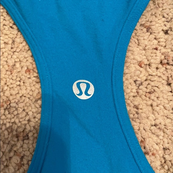 Lululemon turquoise tank top - Picture 4 of 6